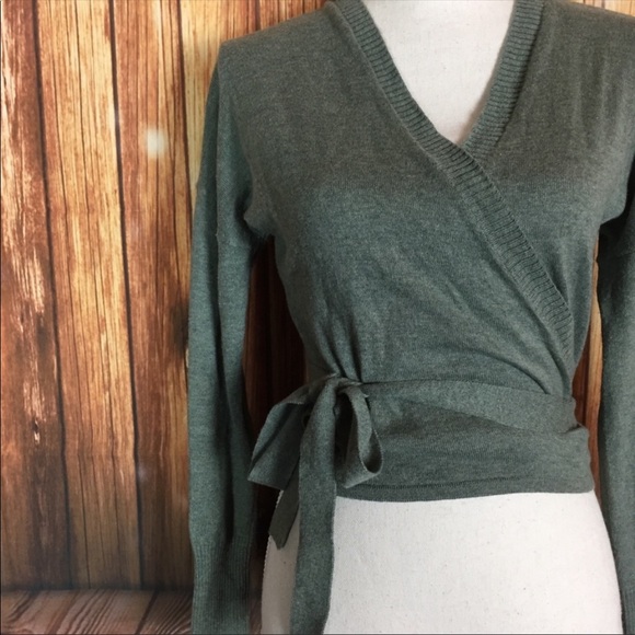 Ruby Moon Boho Cropped Tie Wrap V-neck Crop Top Green/Gray Size Small Wool Blend - Picture 13 of 14